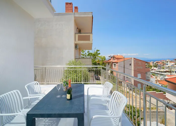 Jolyk Apartamento Skála Marión