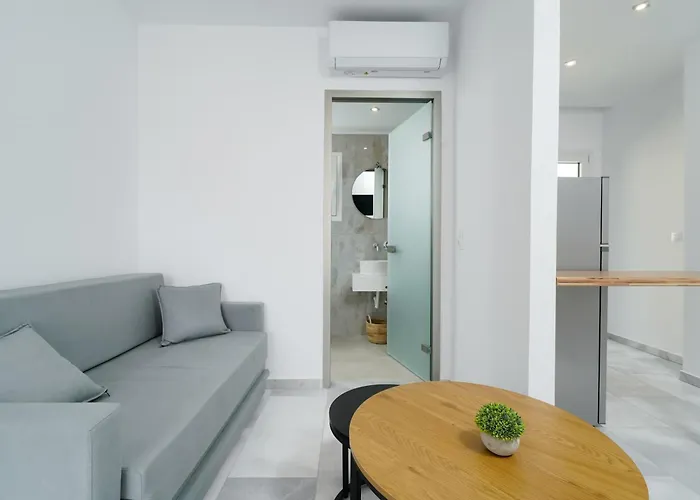 Jolyk * Skála Marión