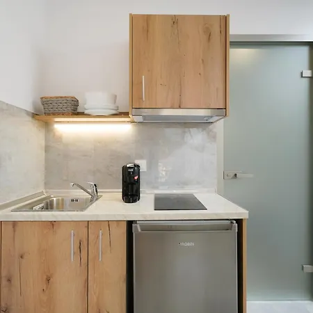 Jolyk Apartman Skála Marión