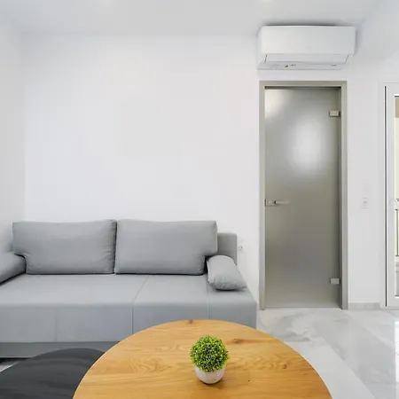 Jolyk Skála Marión